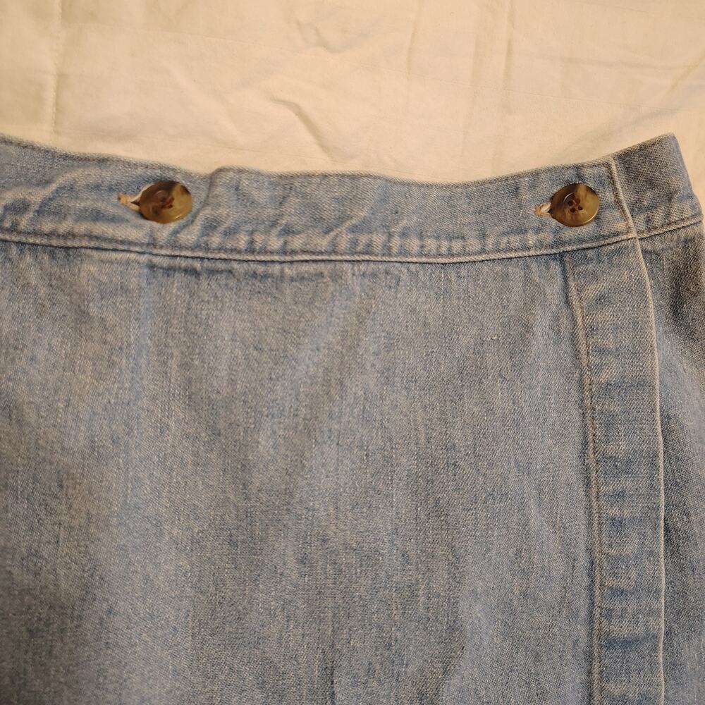 Lands' End Denim Skort girls sz 14 Light Wash Wrap Front Nautical Shorts Skirt - Picture 11 of 13